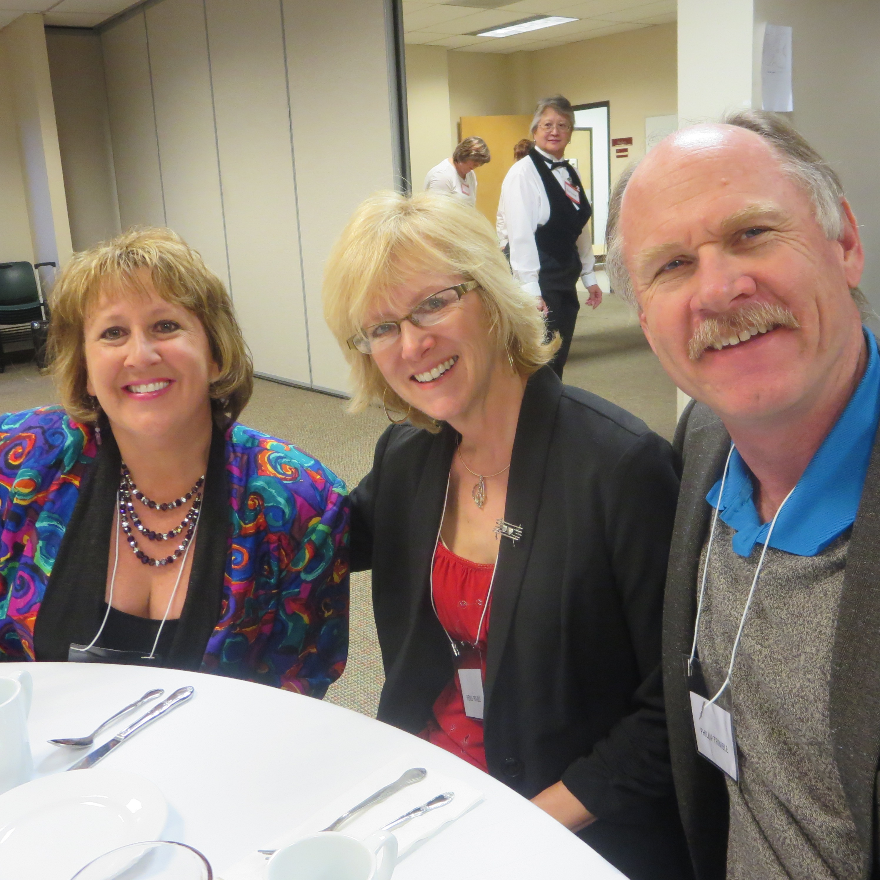 L to R: Brenda Anderson, Renee & Phil Trimble