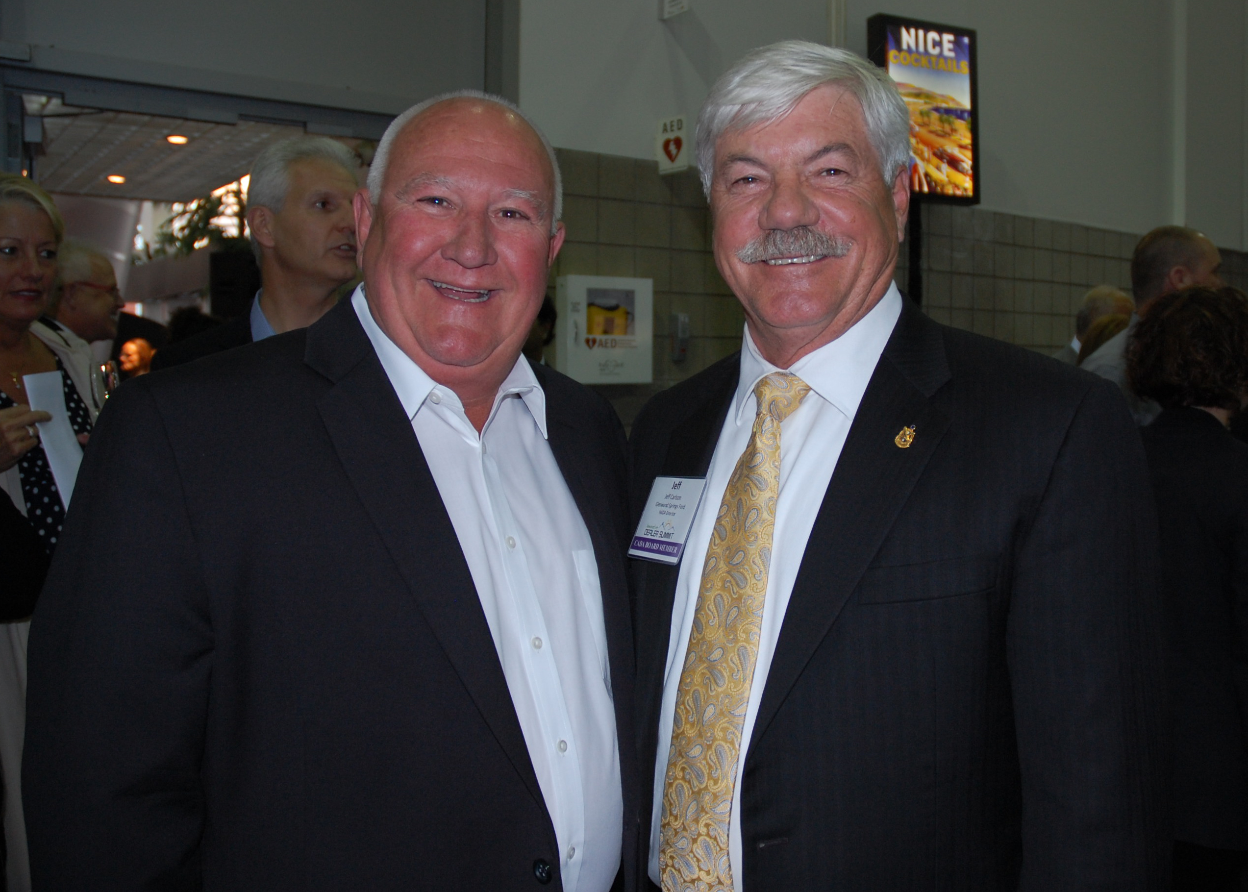 Roger Weibel, left, and Jeff Carlson, NADA Director and Glenwood ...